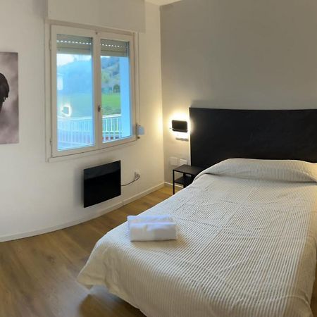 Las Palmeras Hotell Gijón Exteriör bild