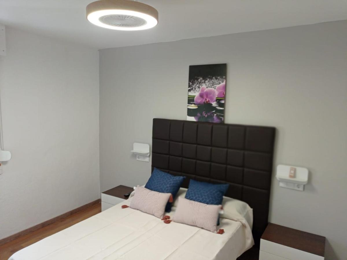 Las Palmeras Hotell Gijón Exteriör bild